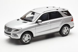 Mercedes M-Class W166 Iridium Ασημί Μεταλλικό Minichamps 1:18 B66960064