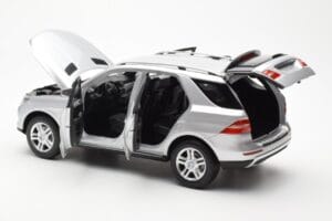 Mercedes M-Class W166 Iridium Ασημί Μεταλλικό Minichamps 1:18 B66960064 Μέταλλο - εικόνα 5 από 8