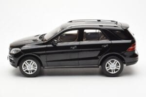 Mercedes M-Class W166 Obsidian Μαύρο Μεταλλικό Minichamps 1:18 B66960063 Μέταλλο - εικόνα 4 από 8