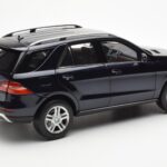 Mercedes M-Class W166 Tansanite Μπλε Μεταλλικό Minichamps 1:18 B66960065 - image 3 of 8