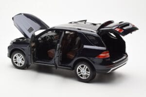 Mercedes M-Class W166 Tansanite Μπλε Μεταλλικό Minichamps 1:18 B66960065 Μέταλλο - εικόνα 5 από 8