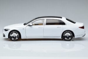 Mercedes Maybach S600 W222 V12 Biturbo Diamond Λευκό Almost Real 1:18 820116 Μέταλλο - εικόνα 4 από 11