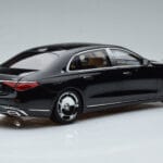 Mercedes Maybach S600 W222 V12 Biturbo Obsidian Μαύρο Almost Real 1:18 - image 3 of 11