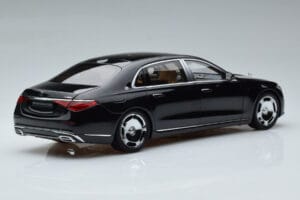 Mercedes Maybach S600 W222 V12 Biturbo Obsidian Μαύρο Almost Real 1:18 820115 Μέταλλο - εικόνα 3 από 11