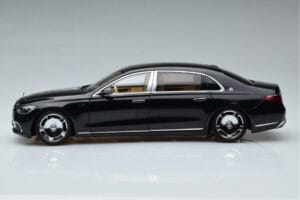 Mercedes Maybach S600 W222 V12 Biturbo Obsidian Μαύρο Almost Real 1:18 820115 Μέταλλο - εικόνα 5 από 11