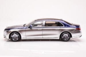 Mercedes Maybach S680 W223 Nautical Μπλε Cirrus Ασημί Almost Real 1:18 820125 Μέταλλο - εικόνα 4 από 8