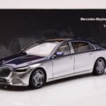 Mercedes Maybach S680 W223 Nautical Μπλε Cirrus Ασημί Almost Real 1:18 - image 8 of 8