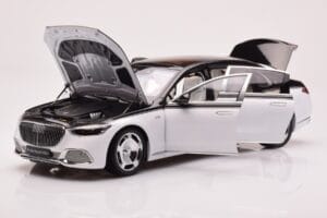 Mercedes Maybach S680 W223 Obsidian Μαύρο Diamond Λευκό Almost Real 1:18 820121 Μέταλλο - εικόνα 2 από 7