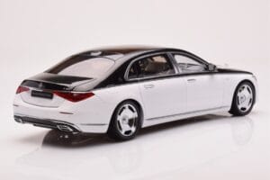 Mercedes Maybach S680 W223 Obsidian Μαύρο Diamond Λευκό Almost Real 1:18 820121 Μέταλλο - εικόνα 3 από 7
