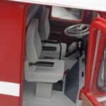 Mercedes O317 Porsche Transporter Κόκκινο CMR 1:18 - image 11 of 12