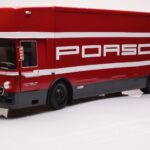 Mercedes O317 Porsche Transporter Κόκκινο CMR 1:18