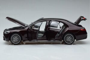 Mercedes S-Class W223 AMG Line Κόκκινο Norev 1:18 183804 Μέταλλο - εικόνα 4 από 8