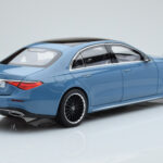 Mercedes S-Class W223 Vintage Μπλε Norev 1:18 - image 3 of 7