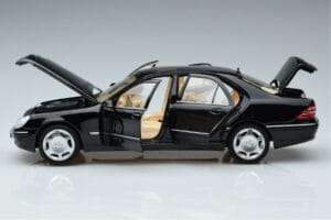 Mercedes S-Class W220 S600 Περιορισμένη Έκδοση Norev 1:18 183811 Μέταλλο - εικόνα 4 από 8