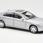 Mercedes S600 W220 Ασημί Μεταλλικό Norev 1:18 - image 6 of 8