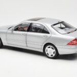 Mercedes S600 W220 Ασημί Μεταλλικό Norev 1:18 - image 7 of 8
