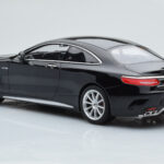 Mercedes AMG S63 C217 Coupe Μαύρο GT Spirit 1:18 - image 5 of 6