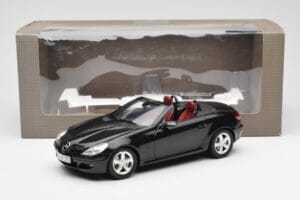 Mercedes SLK R171 Obsidian Μαύρο Metallic Minichamps 1:18 B66962319 Μέταλλο - εικόνα 9 από 9