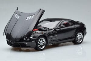 Mercedes SLR McLaren Μαύρο CMC 1:18 M-045F Μέταλλο - εικόνα 2 από 10