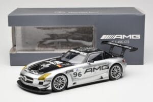 Mercedes SLS AMG GT3 #96 M. Hakkinen AMG Customer Sports 6 Hours of Zhuhai ILMC 2011 Minichamps 1:18 B66960197 Μέταλλο - εικόνα 6 από 6