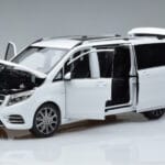 Mercedes V-Class W447 V260L Λευκό Mercedes 1:18 QALCN89911149 Μέταλλο - image 2 of 8