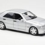 Mercedes C36 AMG W202 Ασημί UT Models 1:18 - image 4 of 6
