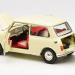 Morris Mini Minor Λευκό Kyosho 1:18 08964W - image 5 of 8