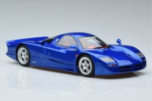 Nissan R390 GT1 Road Car GT Spirit 1:18 GT403 Ρητίνη - εικόνα 4 από 6