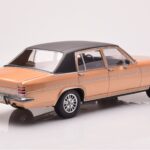 Opel Diplomat B Μπεζ Μεταλλικό MCG 1:18 - image 2 of 6