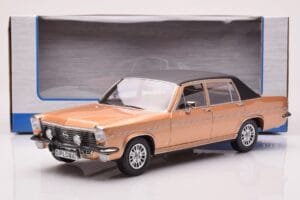Opel Diplomat B Μπεζ Μεταλλικό MCG 1:18 MCG18335 Μέταλλο - εικόνα 6 από 6