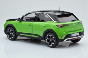 Opel Mokka-e GS Line Matcha Πράσινο Otto 1:18 OT435 Ρητίνη - εικόνα 4 από 5