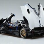 Pagani Zonda HP Barchetta Carbon Fiber Λευκό LCD 1:18 LCD18009 WH Μέταλλο - image 7 of 9