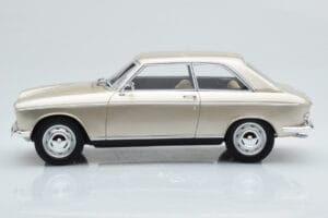 Peugeot 204 Coupe Μπεζ Otto 1:18 OT1024 Ρητίνη - εικόνα 3 από 6
