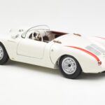 Porsche 550 Spyder Έκδοση 70 Χρόνων Λευκό Schuco 1:18 450033300 - image 7 of 8