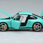 Porsche 911 964 RUF SCR Pearl Mint Πράσινο Almost Real 1:18 - image 4 of 10
