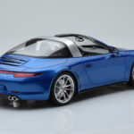 Porsche 911 991 4S Targa Μπλε GT Spirit 1:18 - image 2 of 5