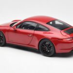 Porsche 911 991 Carrera GTS Carmine Κόκκινο Schuco 1:18 450039000 - image 7 of 8