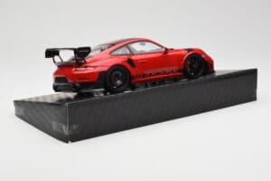 Porsche 911 GT2 RS 991 MR Manthey Racing Nordschleife Record Minichamps 1:18 MR-911-GT2RS-1803 Μέταλλο - εικόνα 3 από 6