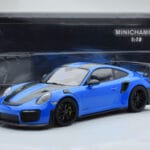 Porsche 911 GT2 RS 991.2 Weissach Package Μπλε Μαύρες Ζάντες Μαγνησίου Minichamps 1:18 - image 6 of 6