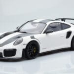 Porsche 911 GT2 RS 991.2 Weissach Package Λευκό Μαύρες Ζάντες Μαγνησίου Minichamps 1:18
