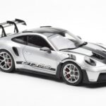 Porsche 911 992 GT3 Weissach Pack GT Ασημί Μεταλλικό Norev 1:18 - image 6 of 8