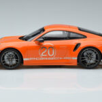 Porsche 911 992 Turbo S China 20th Anniversary Πορτοκαλί Minichamps 1:18 - image 3 of 6