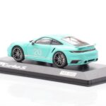 Porsche 911 992 Turbo S Mint Πράσινο Minichamps 1:43 - image 3 of 4