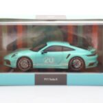 Porsche 911 992 Turbo S Mint Πράσινο Minichamps 1:43 - image 4 of 4