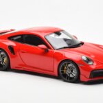 Porsche 911 992 Turbo S Sport Design Κόκκινο Minichamps 1:18 - image 6 of 8
