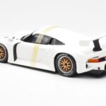 Porsche 911 GT1 Λευκό UT Models 1:18 - image 5 of 6