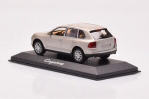 Porsche Cayenne 9PA Μπεζ Minichamps 1:43 WAPC2000513 Μέταλλο - εικόνα 3 από 4