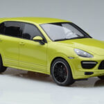 Porsche Cayenne GTS 92A Peridot Πράσινο GT Spirit 1:18 - image 4 of 6