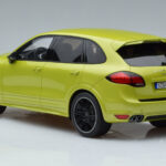 Porsche Cayenne GTS 92A Peridot Πράσινο GT Spirit 1:18 - image 5 of 6