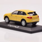 Porsche Cayenne 92A Αμμώδες Κίτρινο Minichamps 1:43 - image 3 of 4